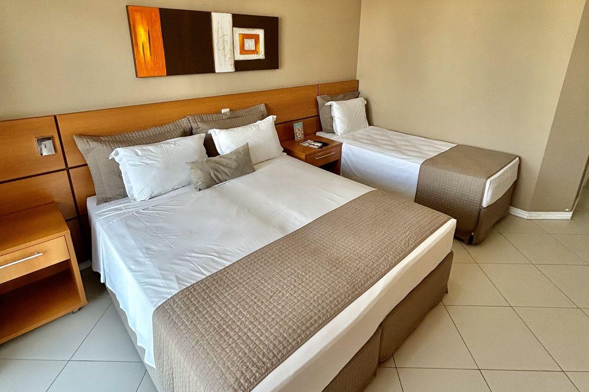 Hotel Oceania Park & Convention 4*