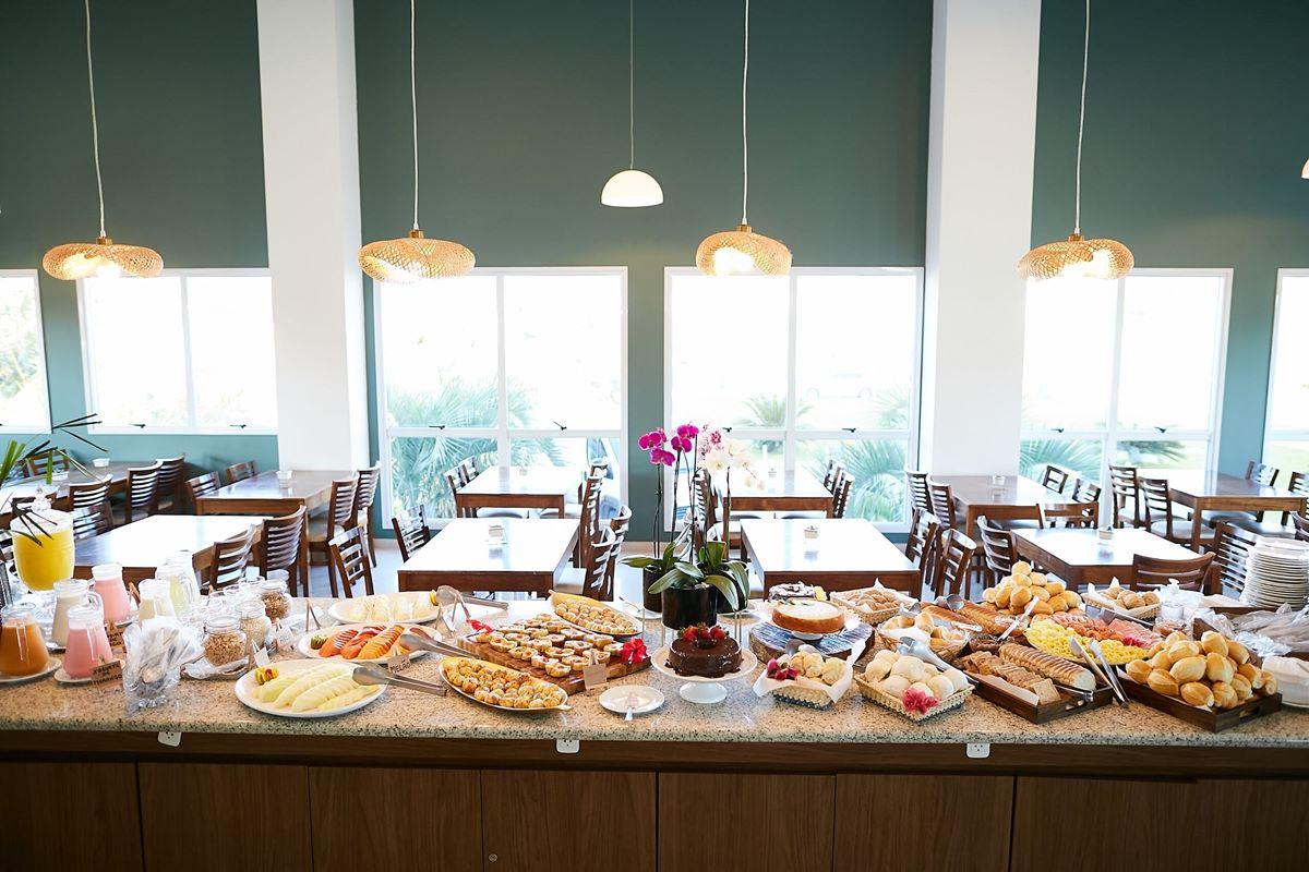 Oceania Park & Convention Hotel 4*